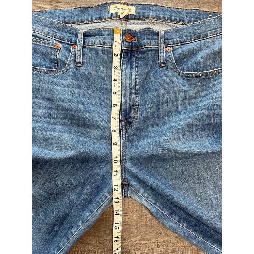 Madewell Women's Cali Demi-Boot Cut Jeans, Size 33, Style #K7978 - Picture 10 of 11